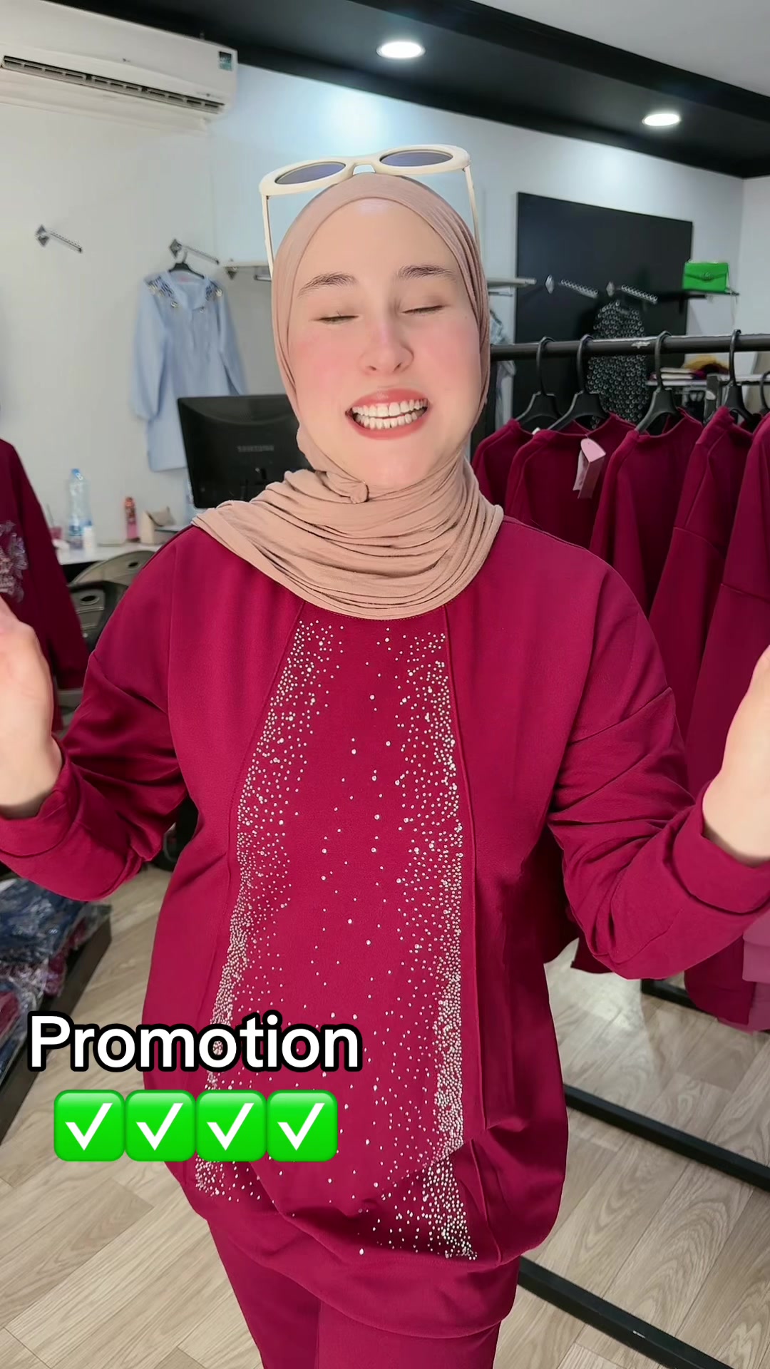 @Ella