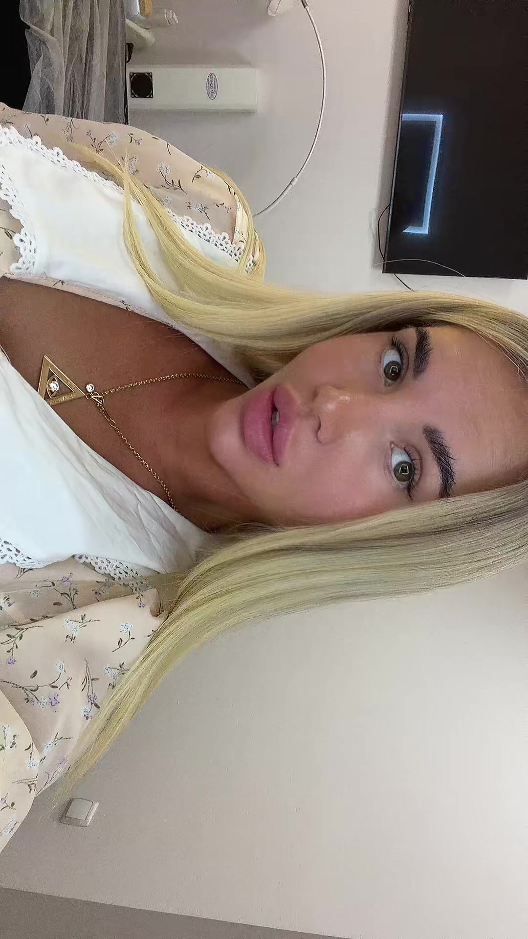 @moolooko_🌪️😈💦