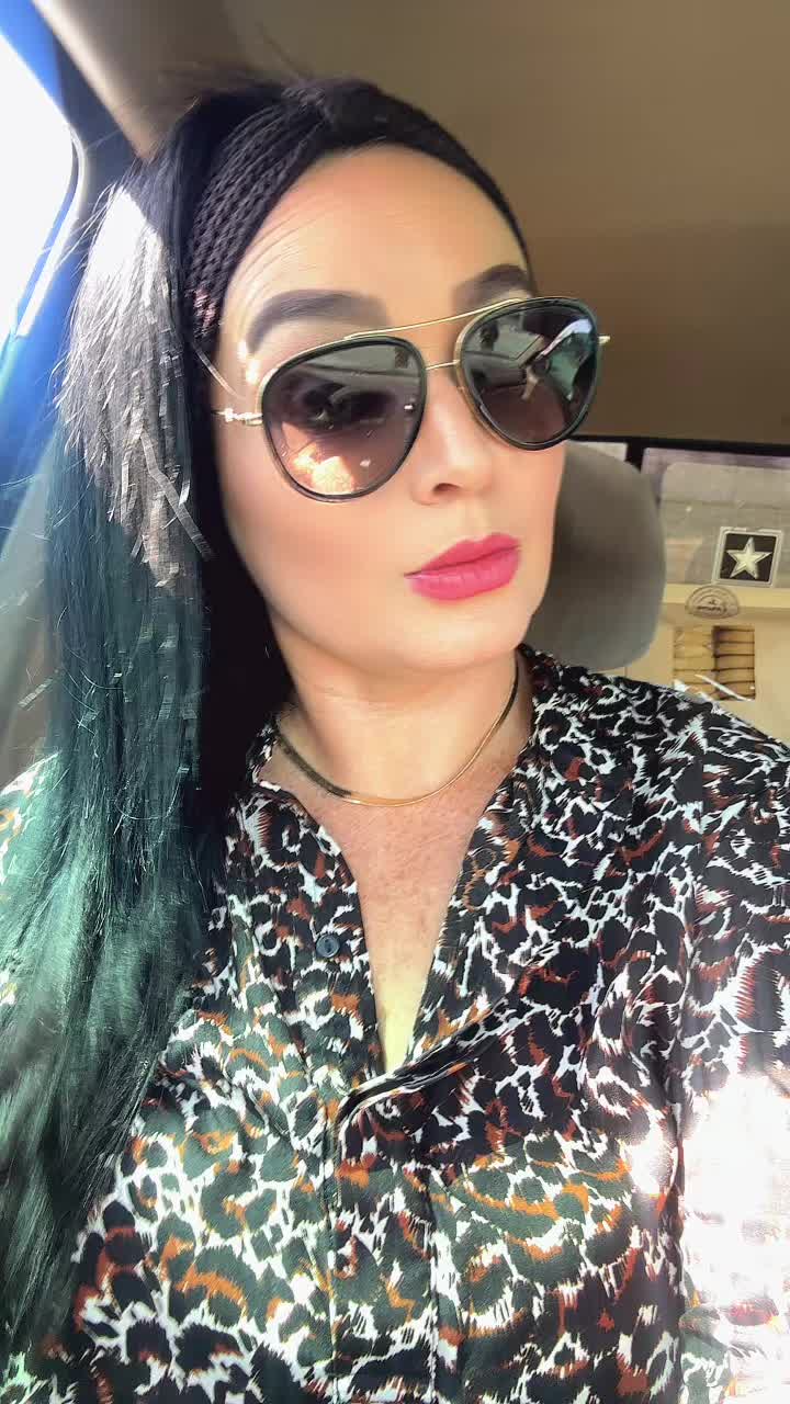 @𝐼𝓇𝒾𝓈 𝑀𝒶𝓇𝓉𝓏