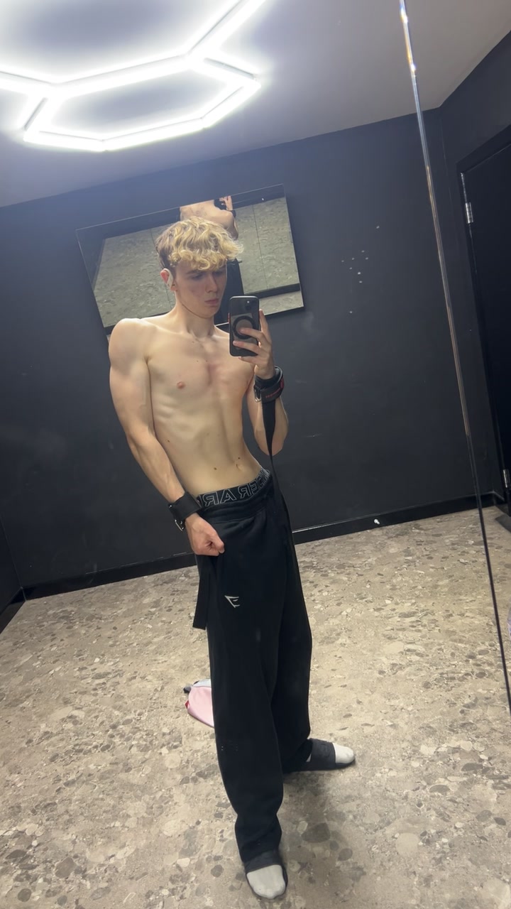 @zhallo