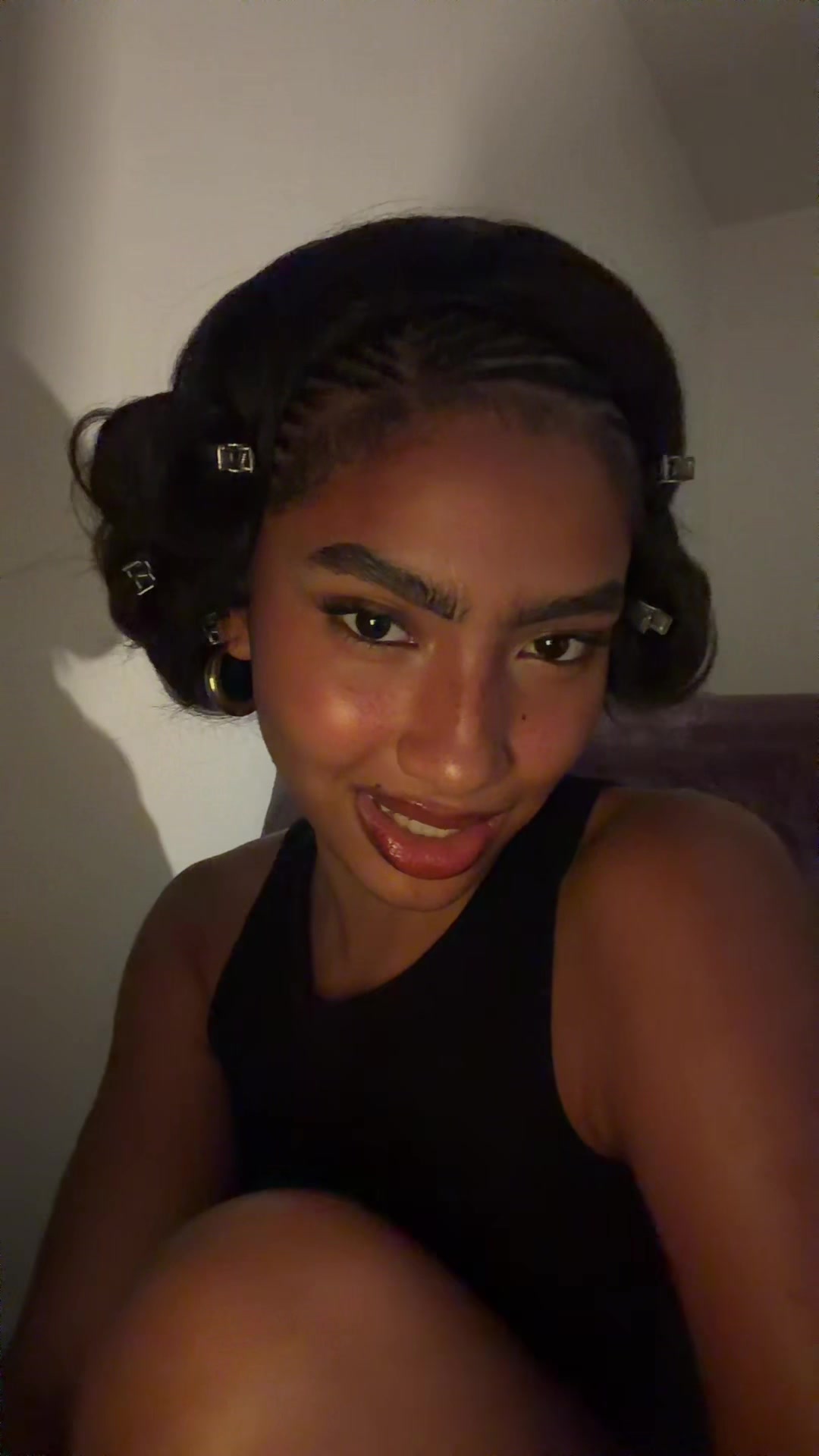 @ASHILAIRE