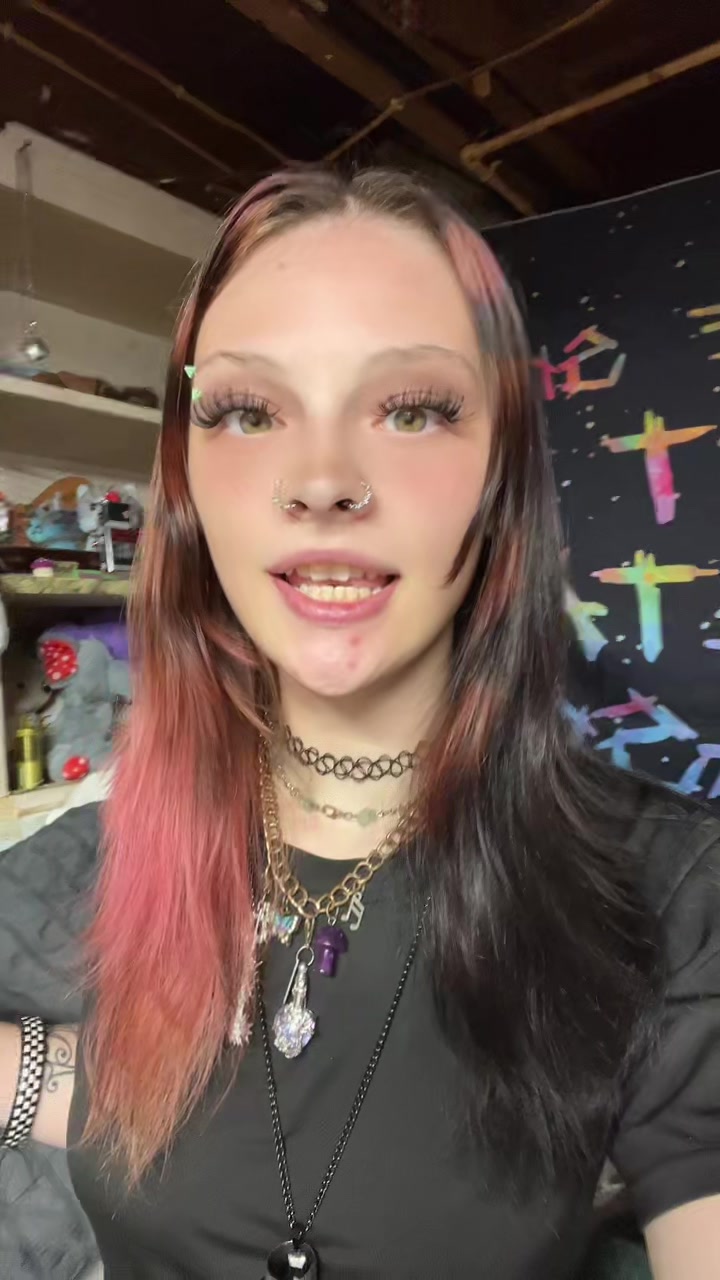 @lexi⛓️🍒🖤