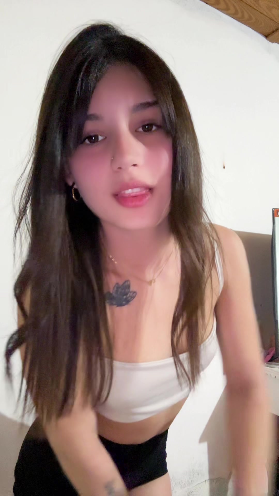 @Valen🖤👅
