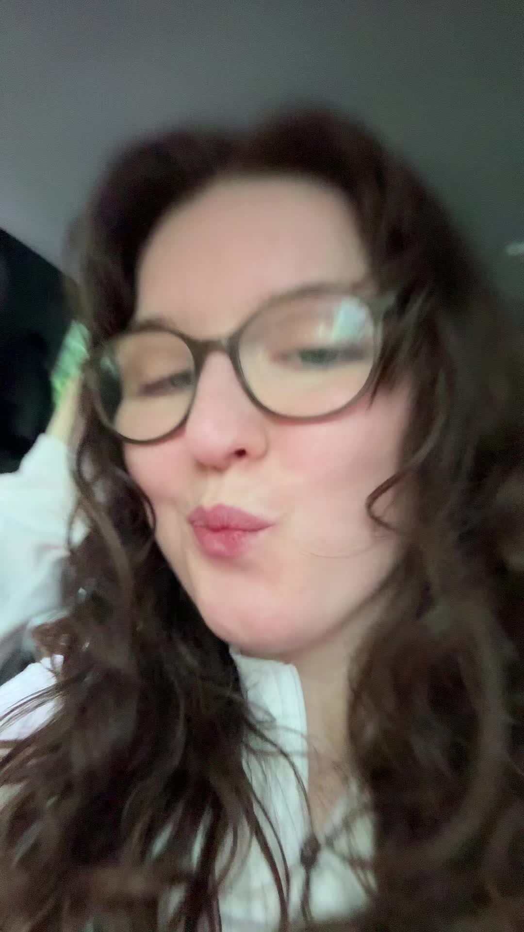 @Kira Angela 🩰