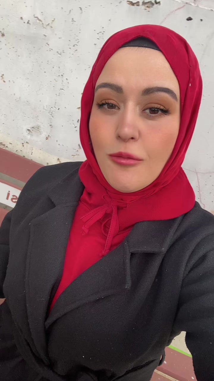 @Ayşenur