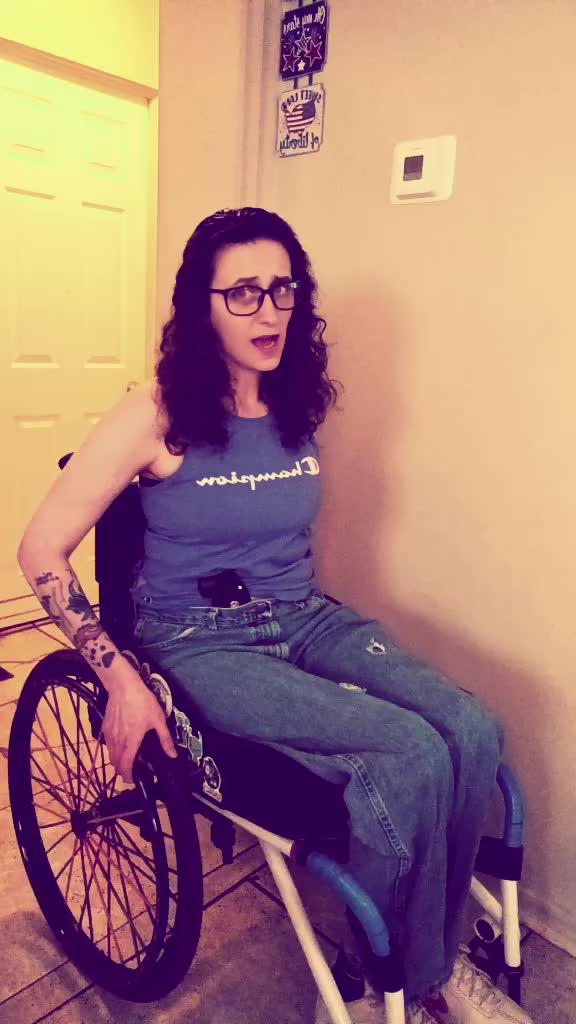 @🧡♿️💜Kate Walker💜🧡