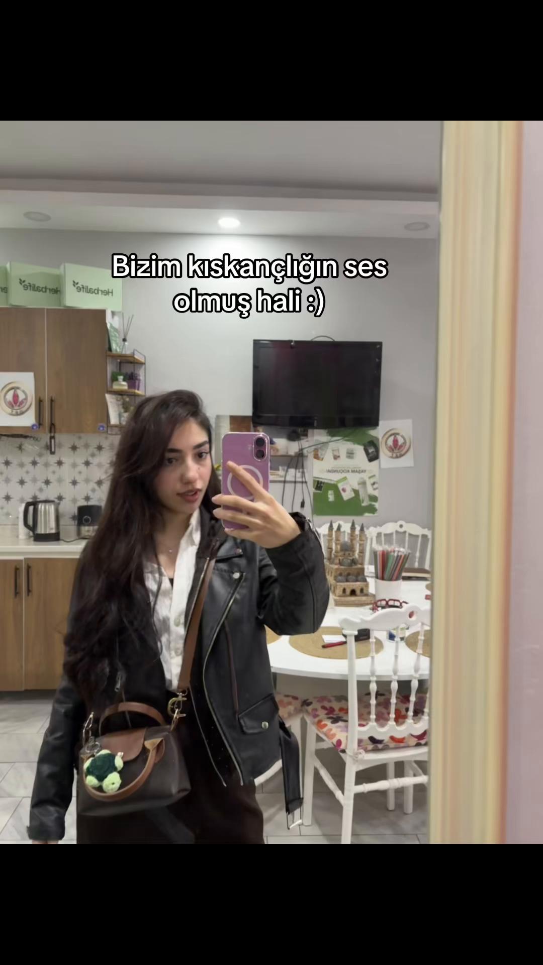 @rojin