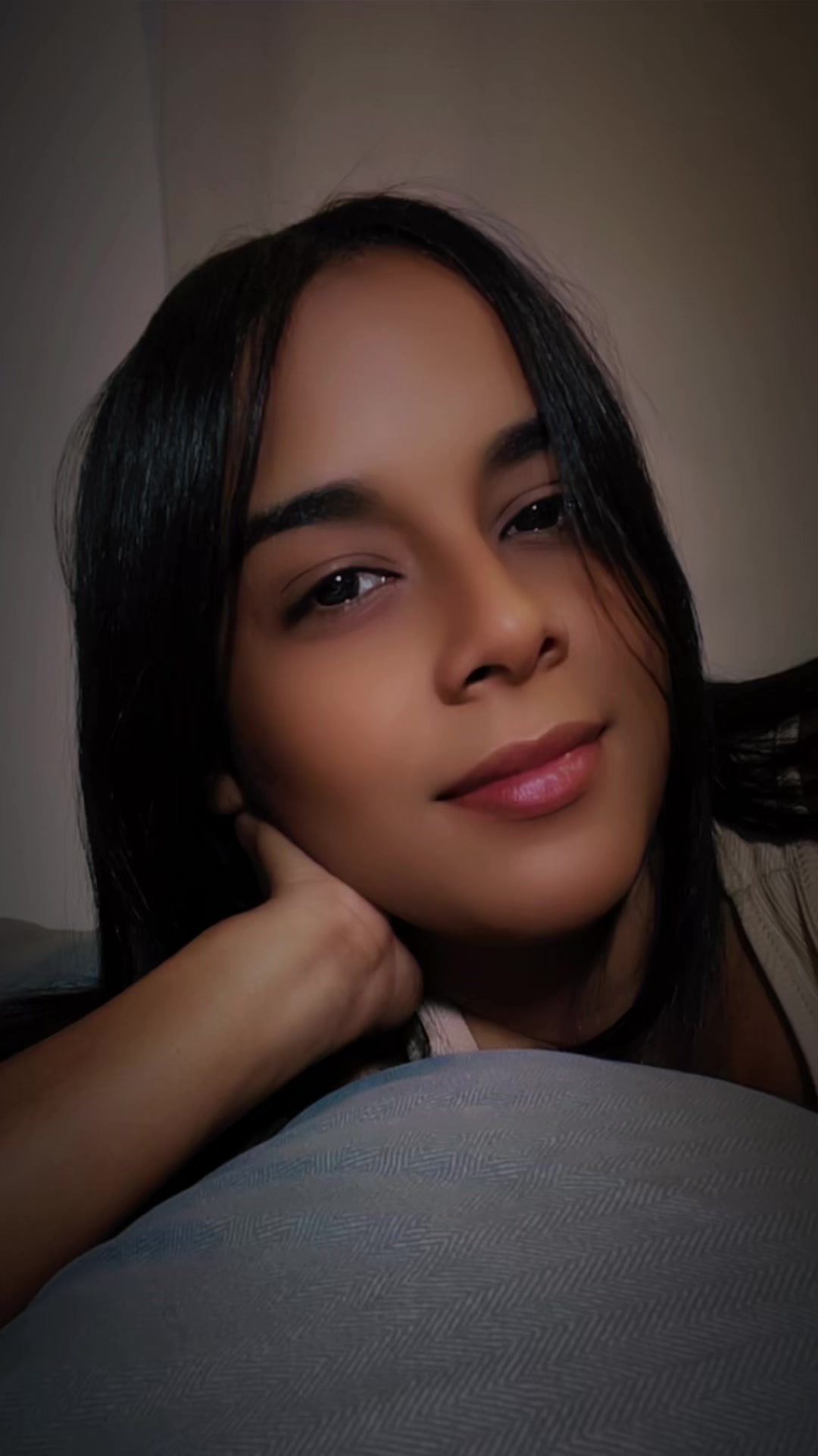 @damnelsy