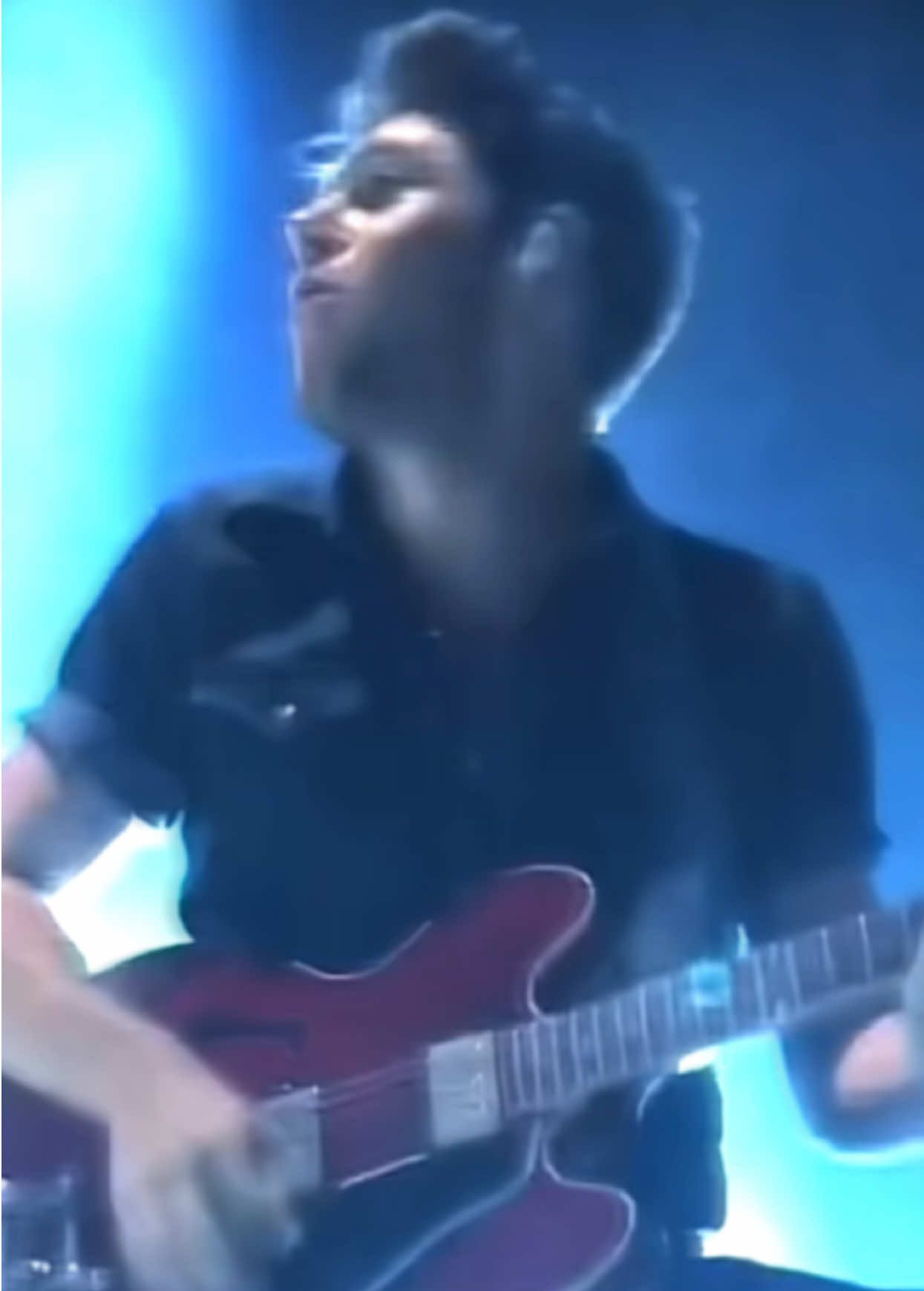 @Heartbreak_Heather_Weather🎸