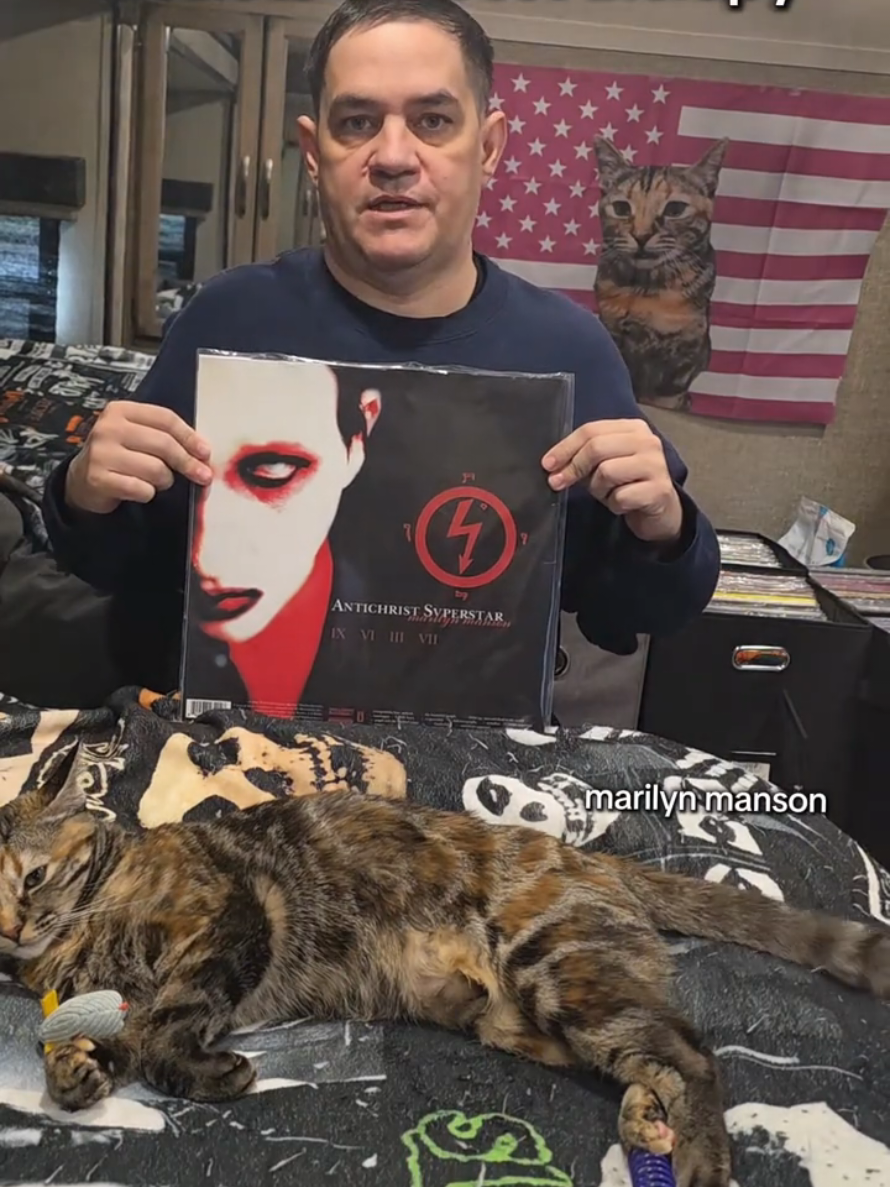 @This is Vinyl Therapy