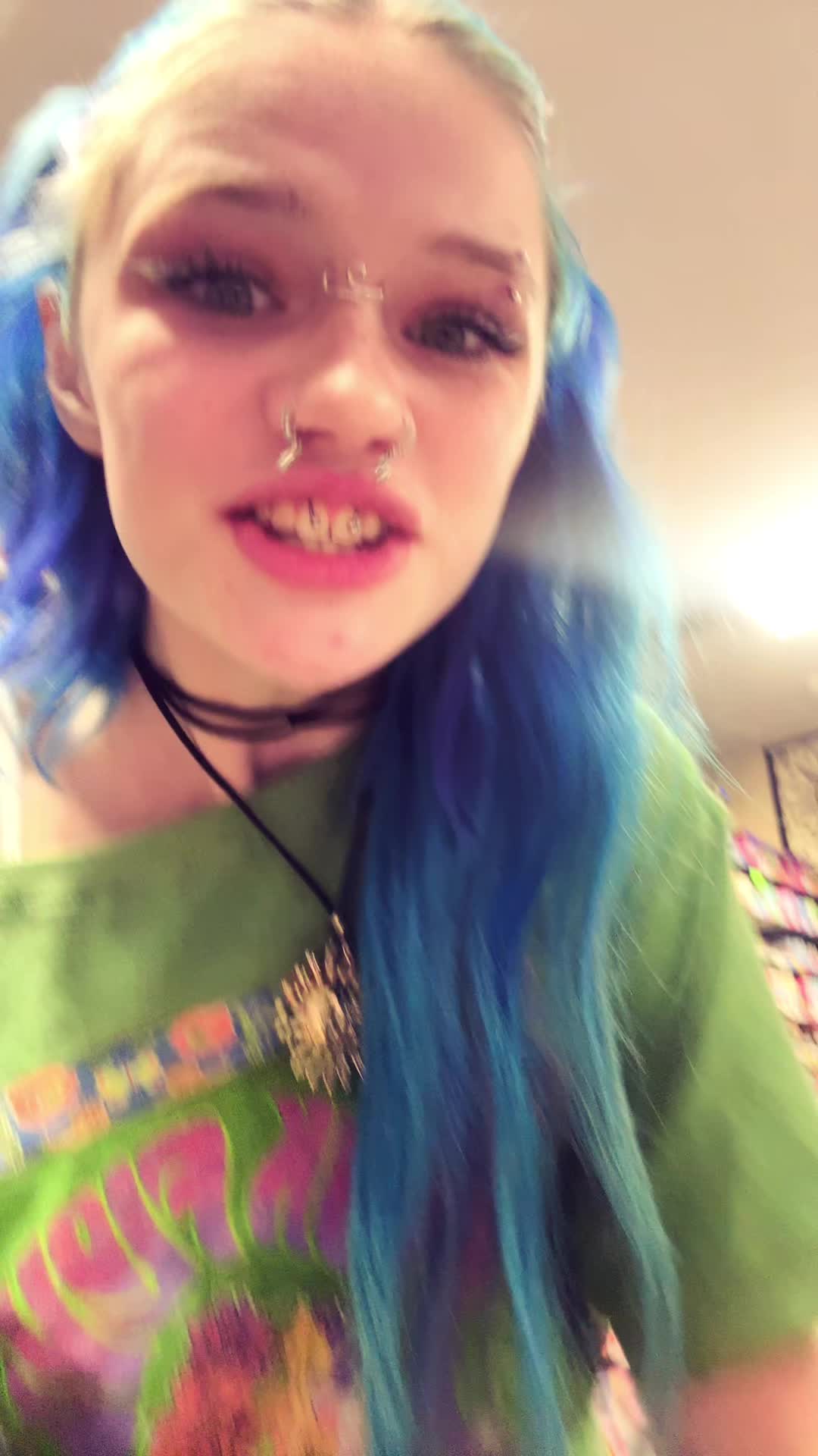 @⋆&sdot;☆ em ☆&sdot;⋆