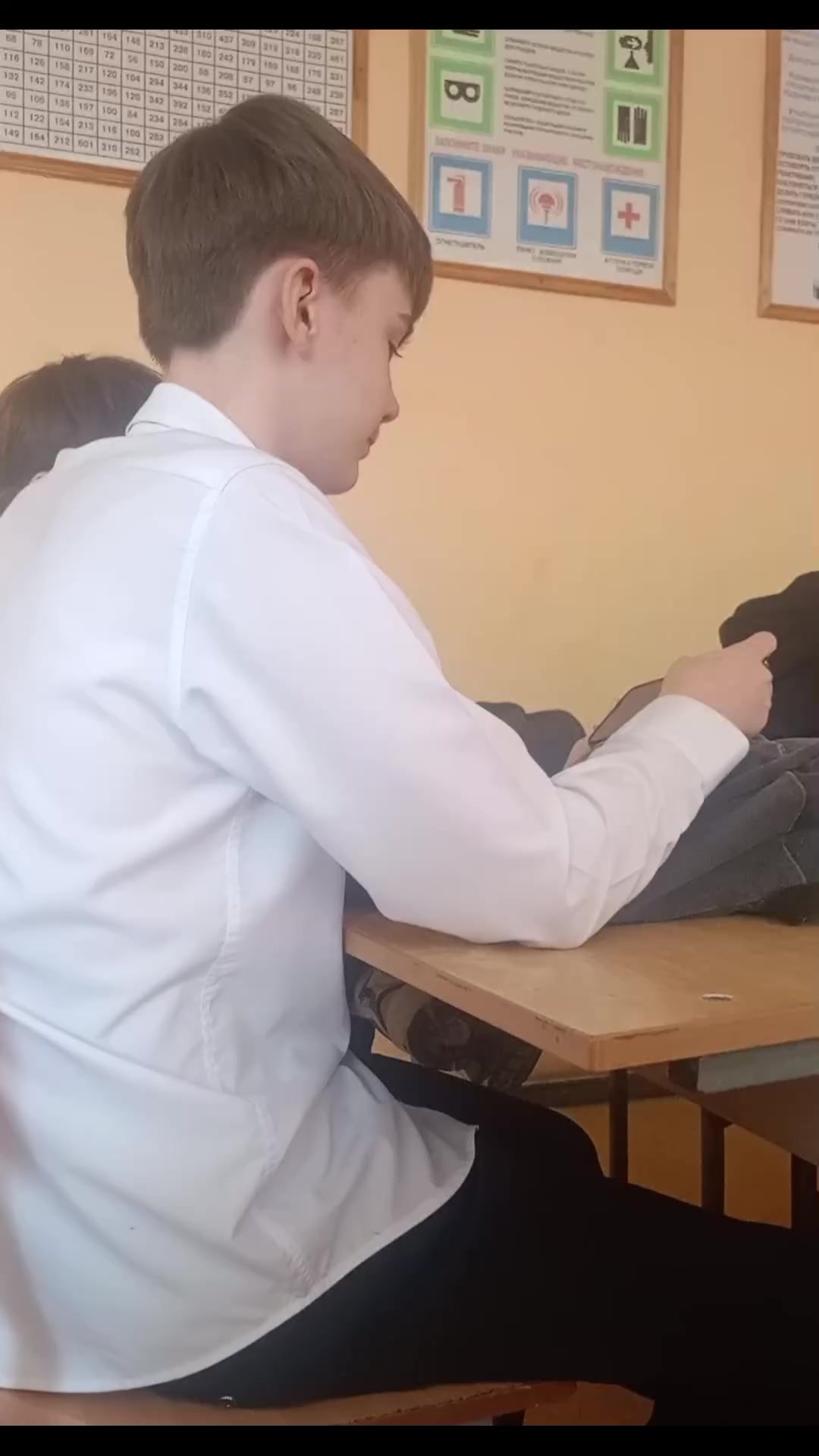 @антон монгол