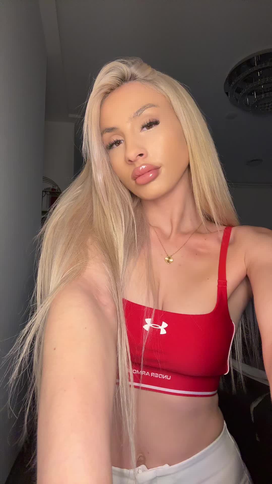 @Vazzzle