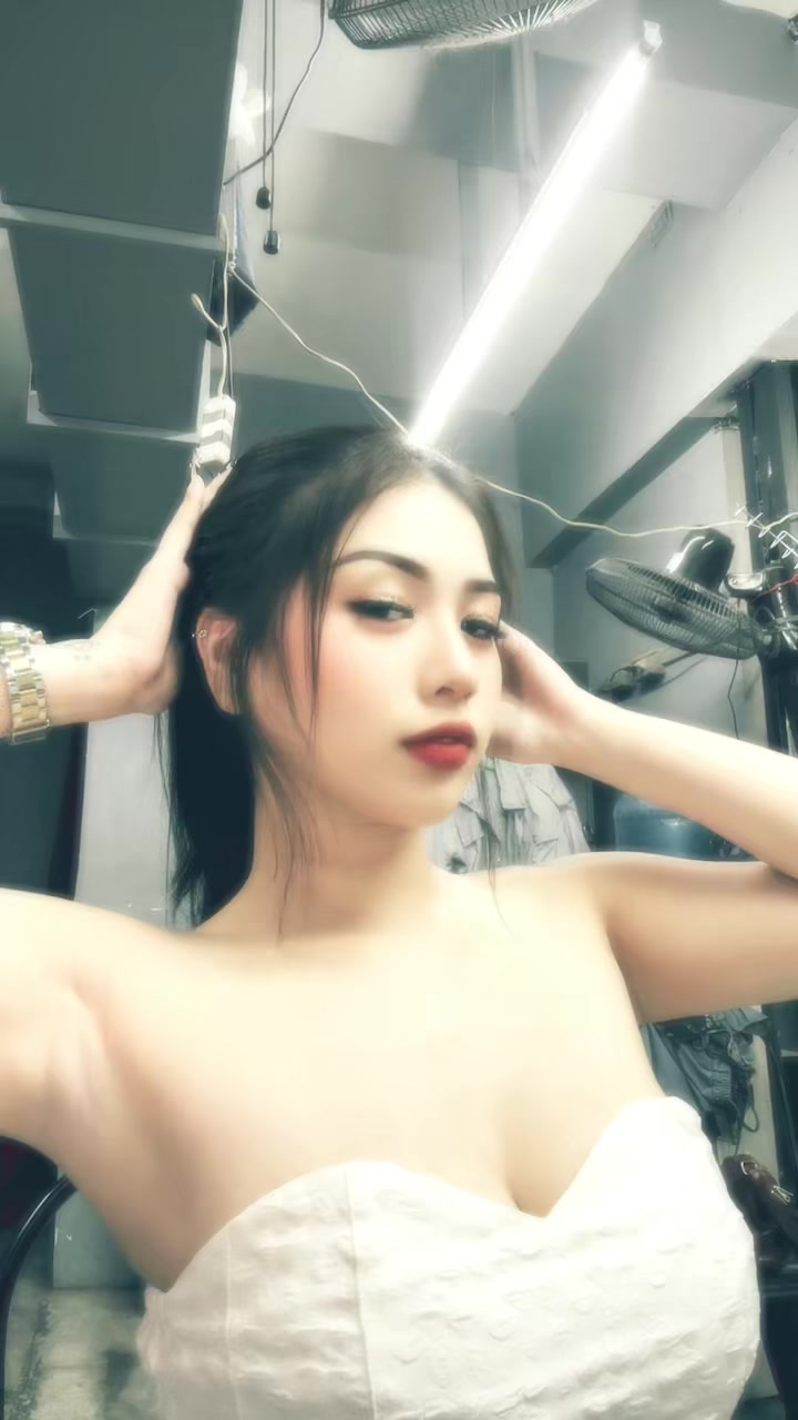 @jaja ng ina mo