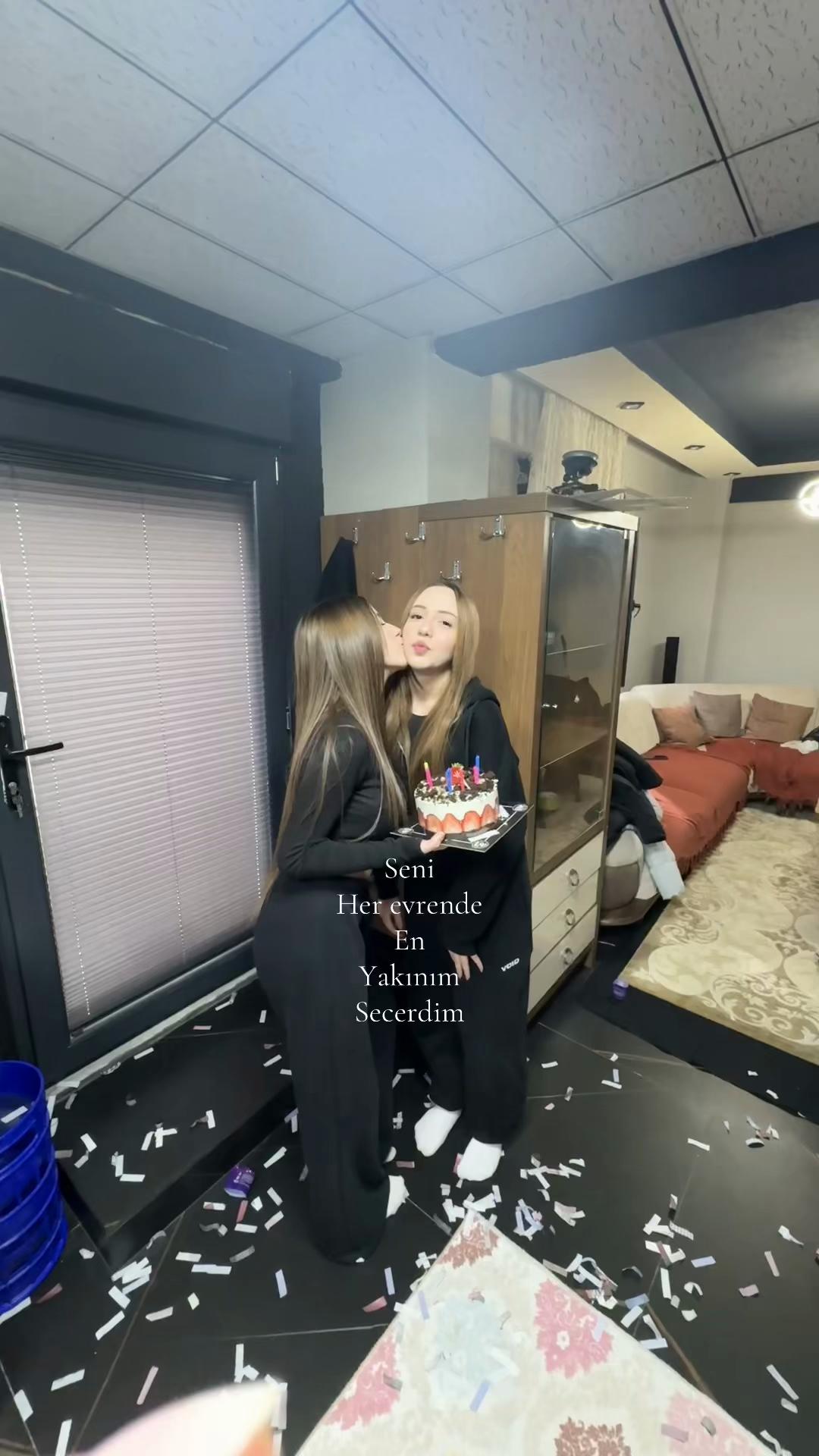 @melekk_181