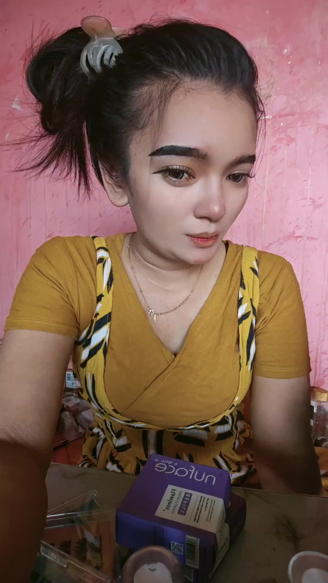 @mislaarab_02