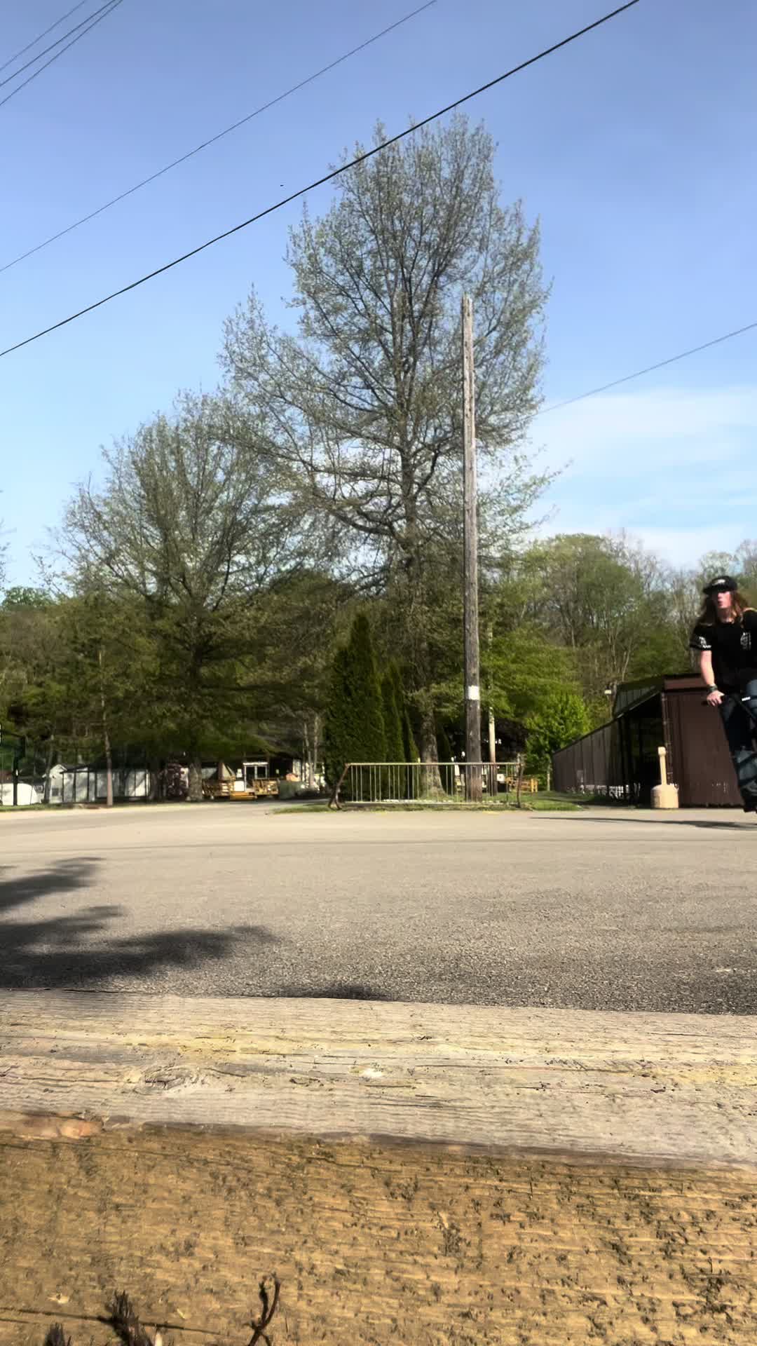 @tommy_rides_cult