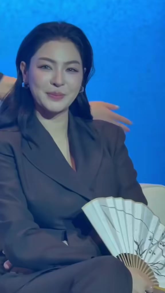 @" HSU |166cm "