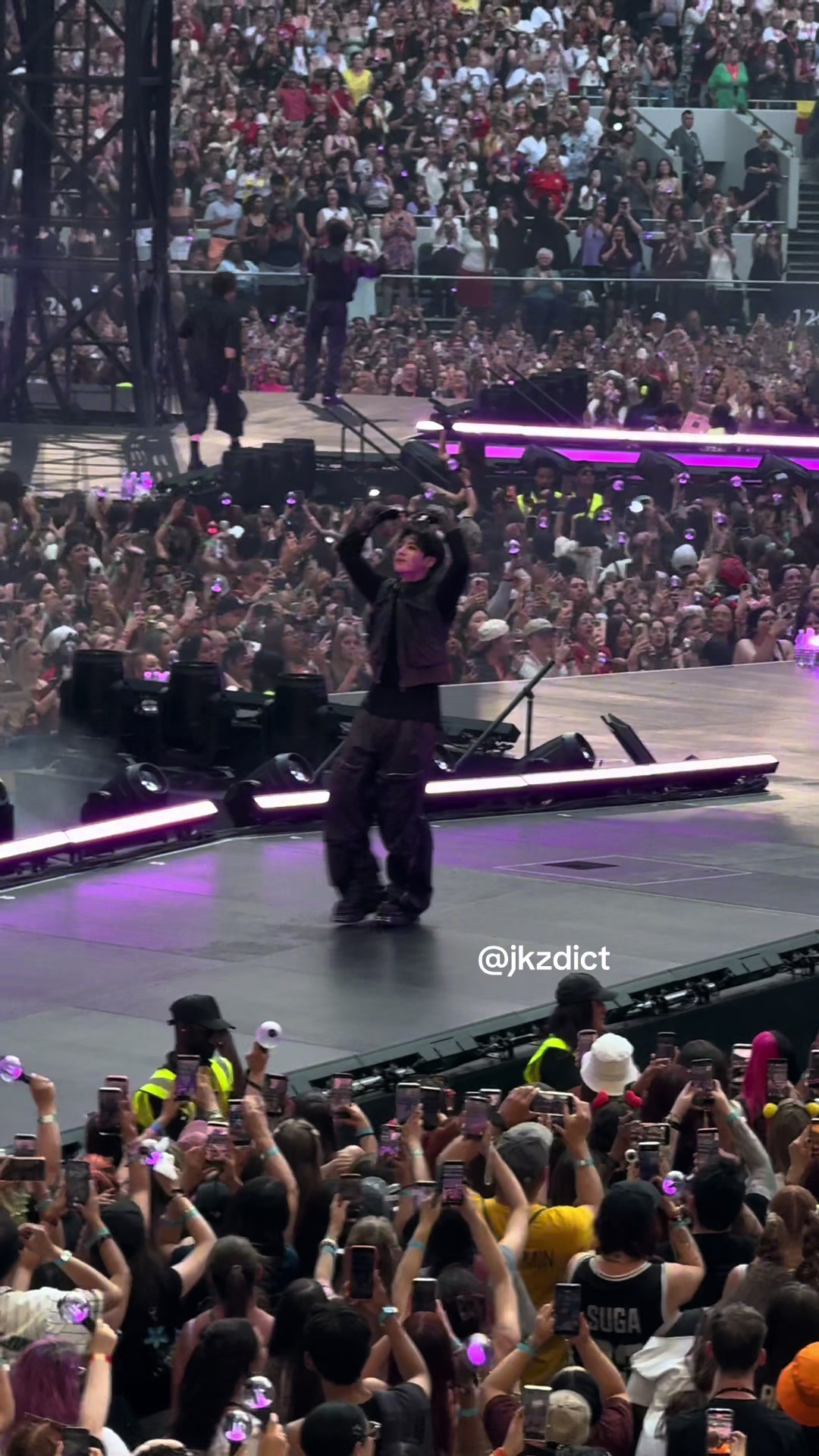 @jazzie seeing bts