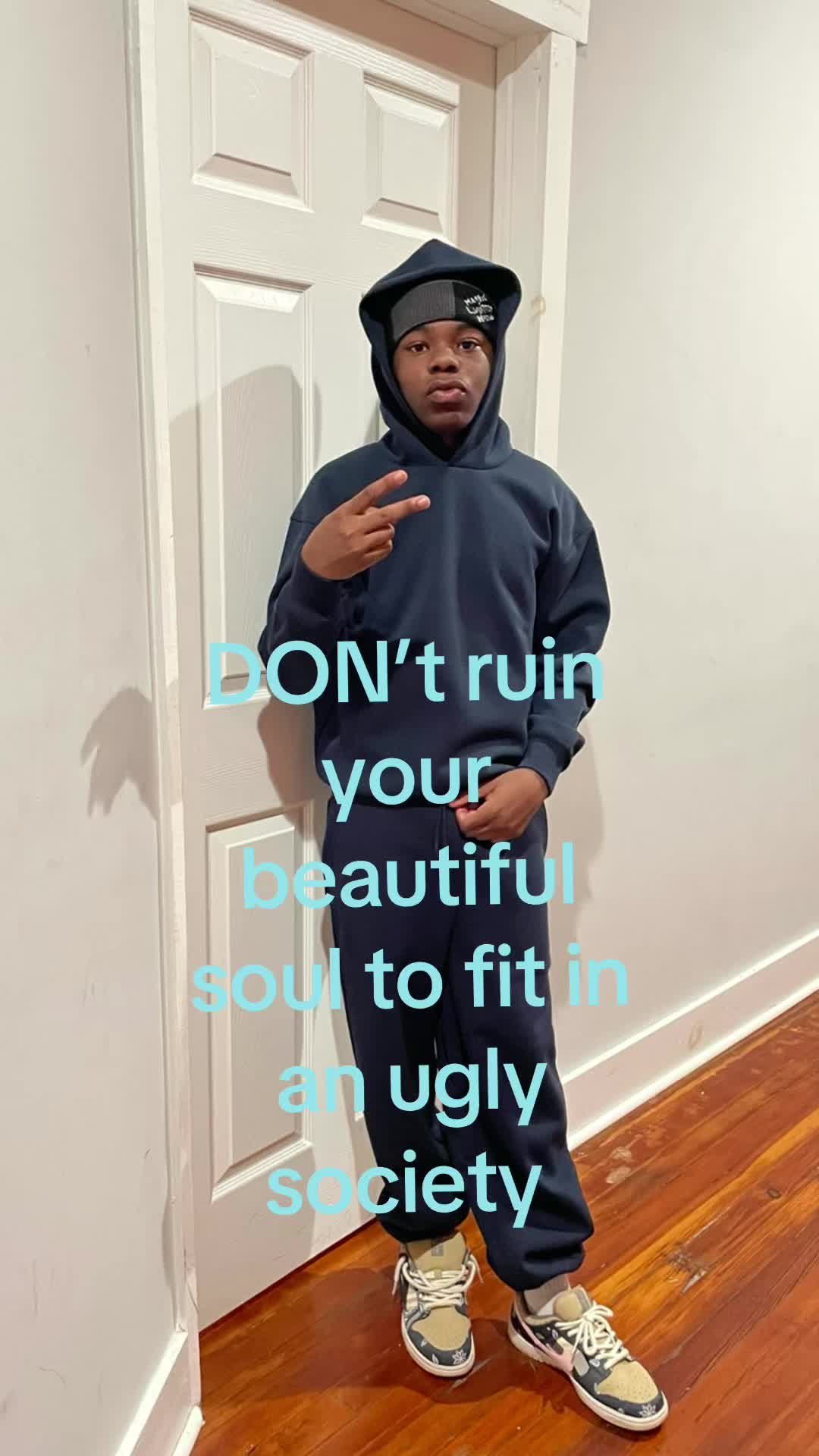 @ape20two