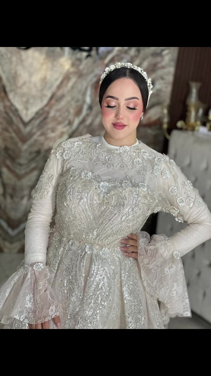@ايه الروبي MAKEUP ARTIST