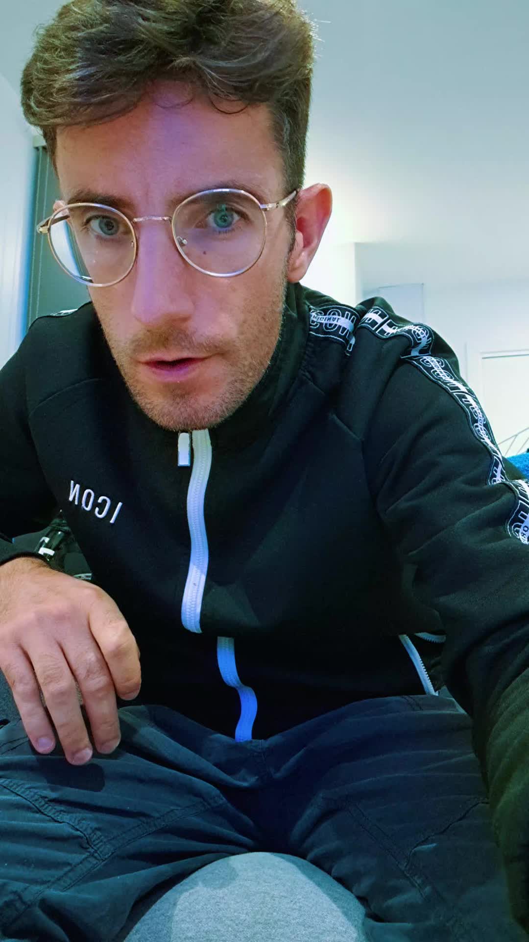 @🇰🇷Vincent🇰🇷🇰🇷 빈센트🇰🇷