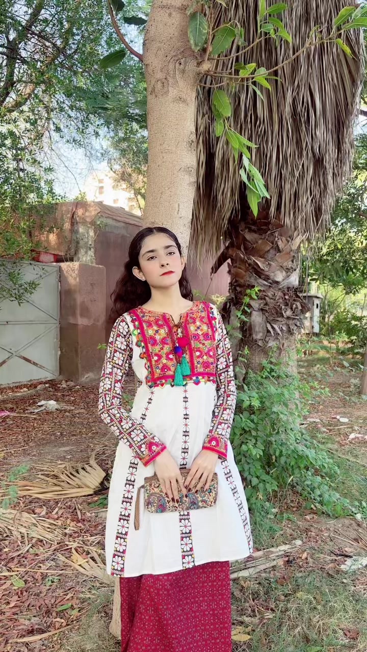 @BAHLU🧸♥️👀