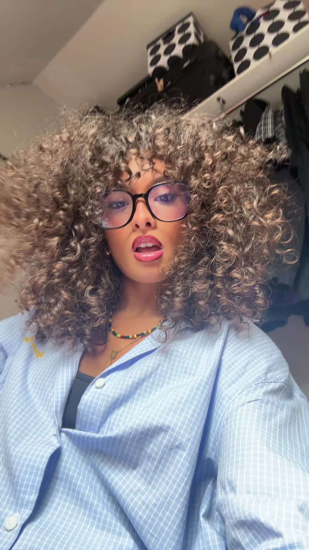 @+596†🥭👩🏽🦱