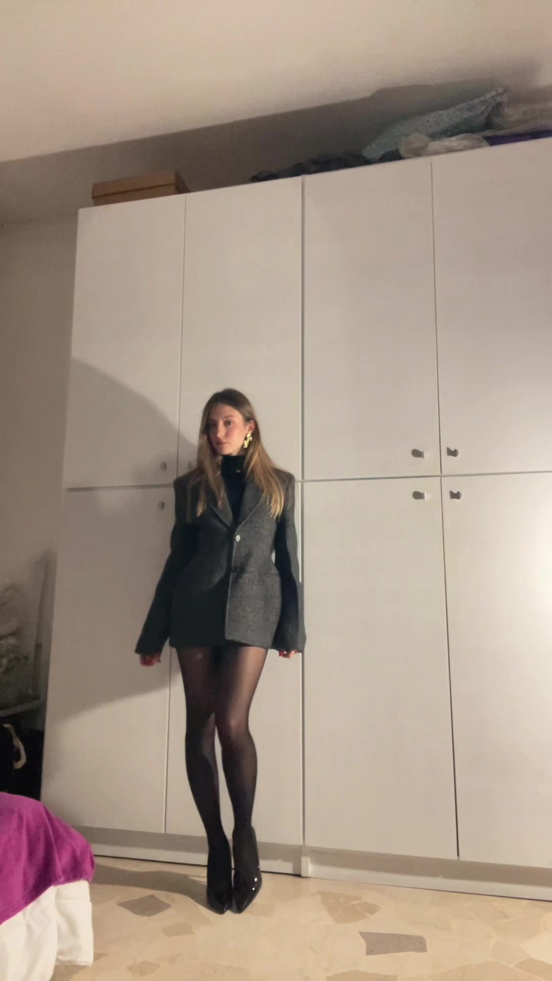 @Lara