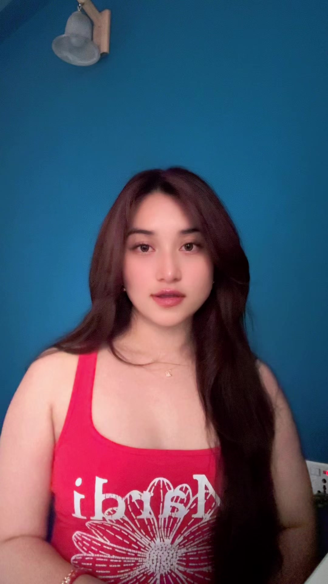 @Bindiya shrestha🐝🐘🧿