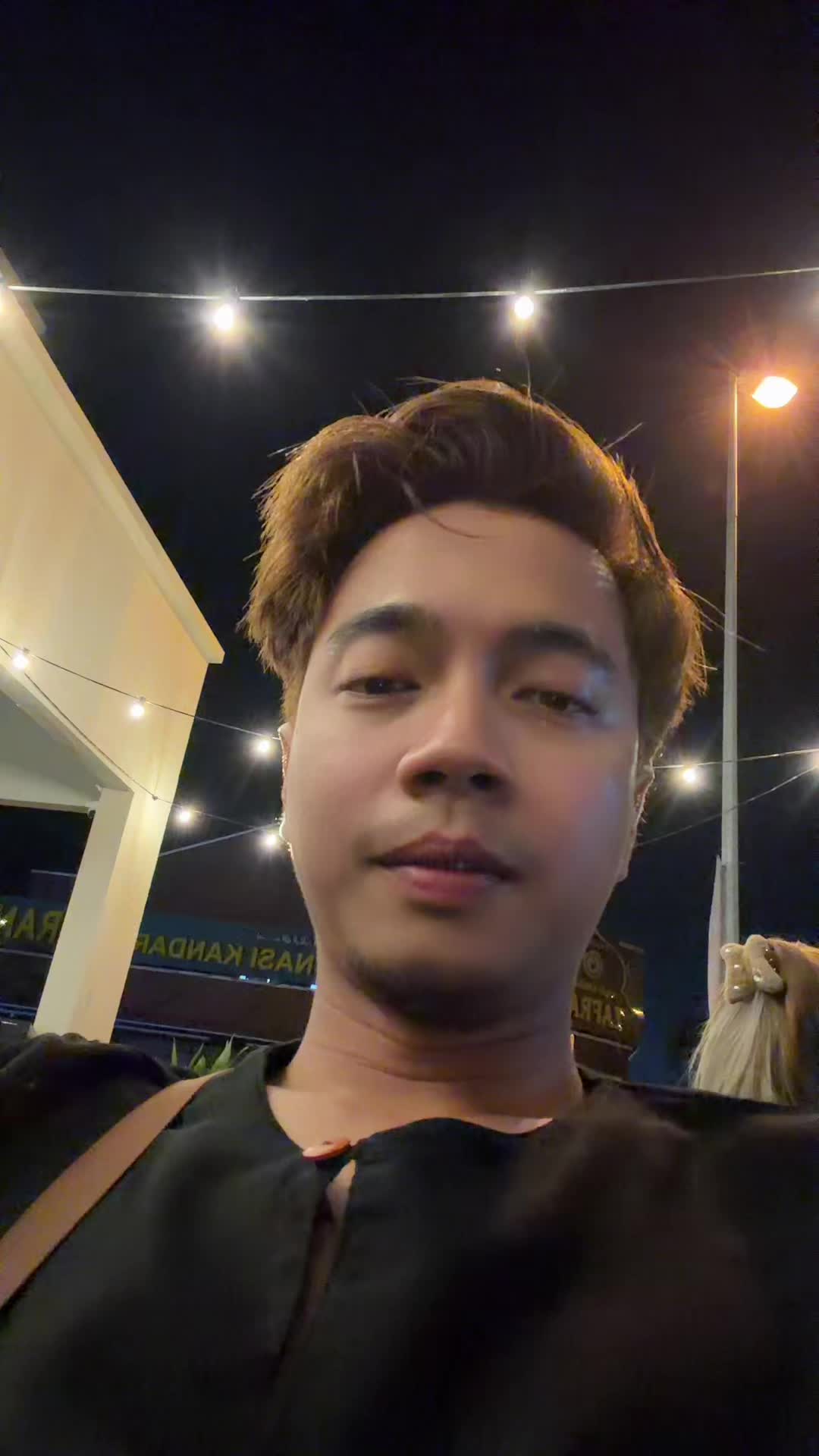@𝓚𝔂.