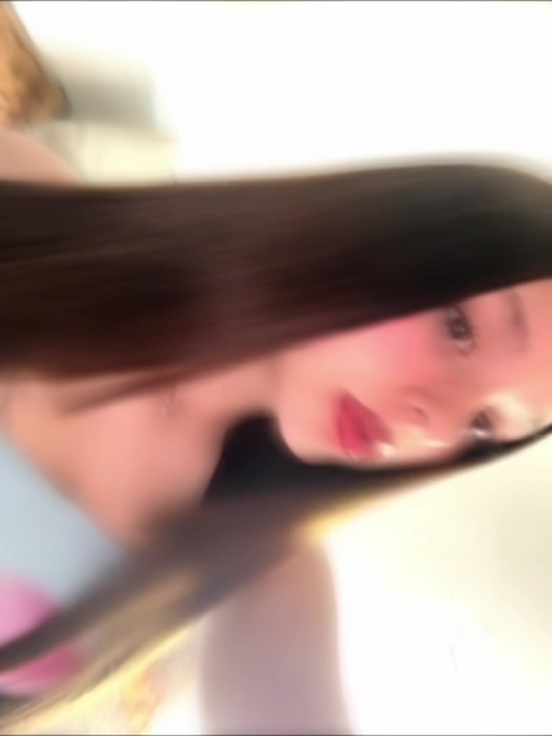 @Laoraaa
