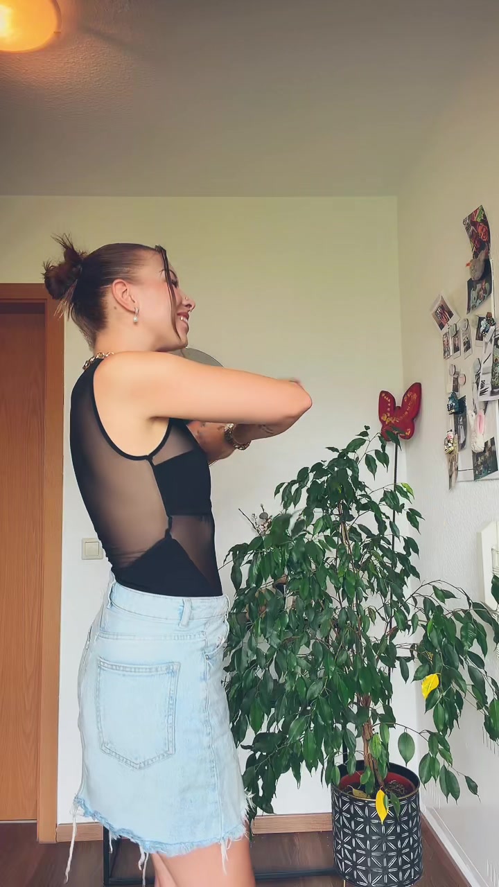 @Lena