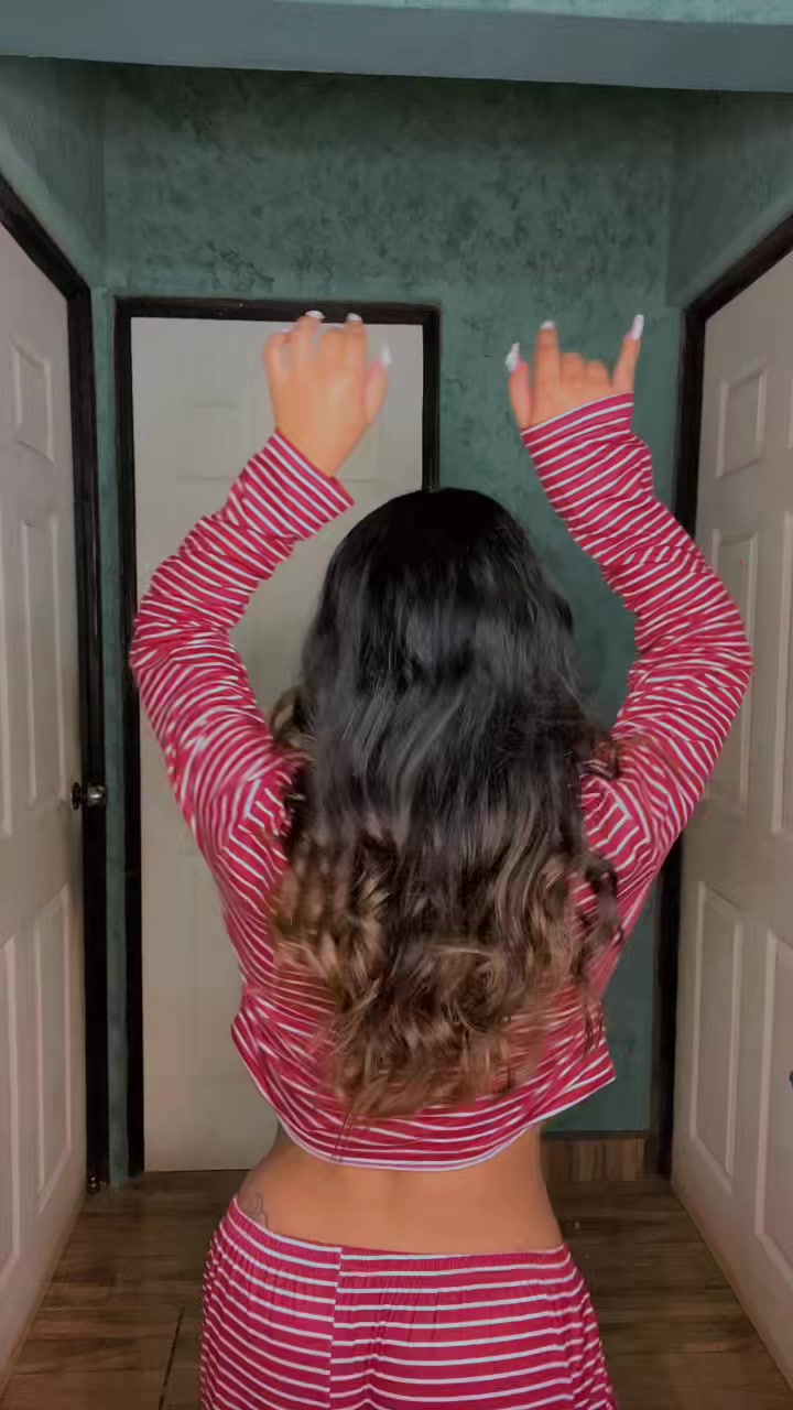 @Alejandra Ramirez☀️