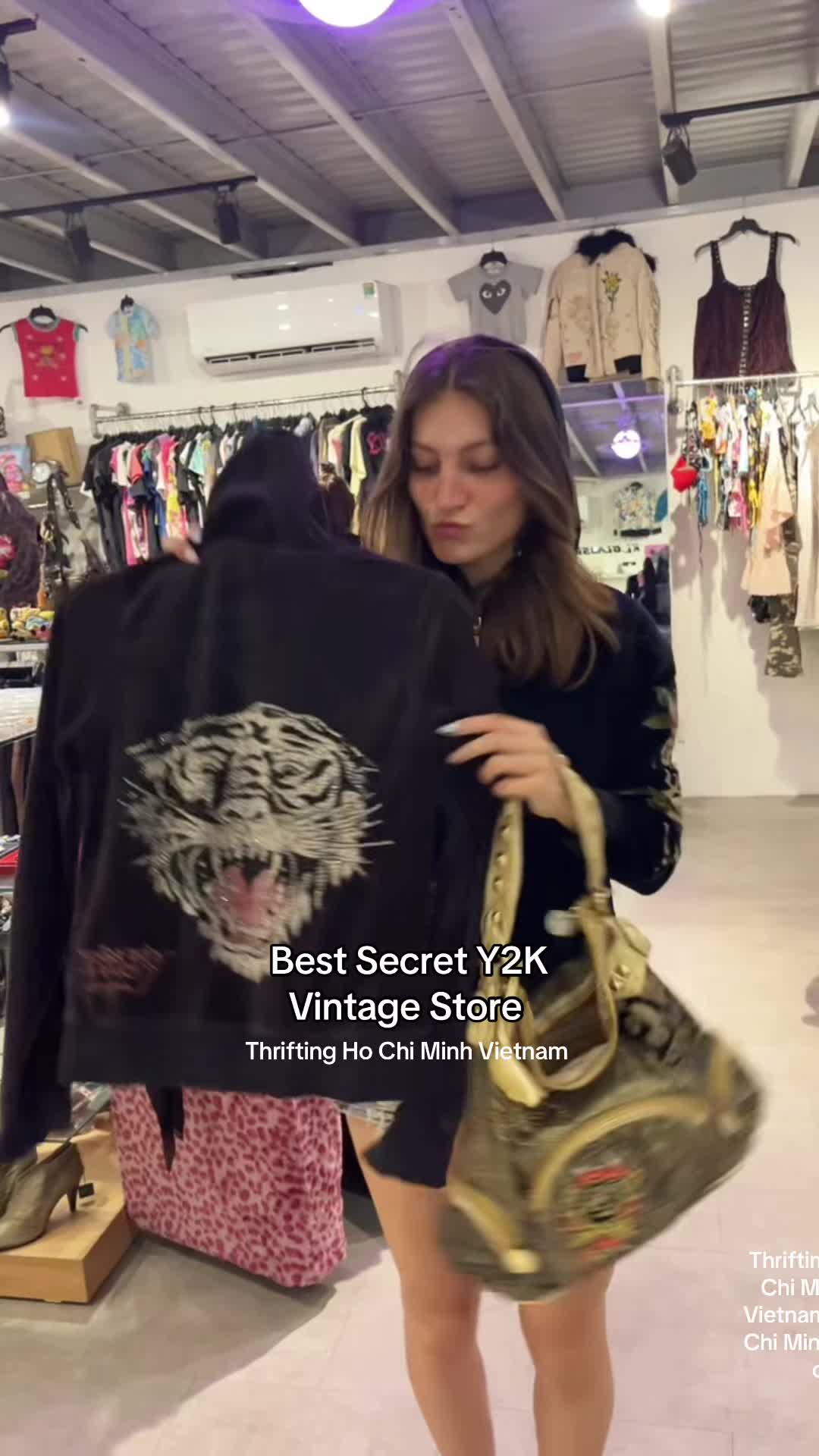 @TECHNORELLA