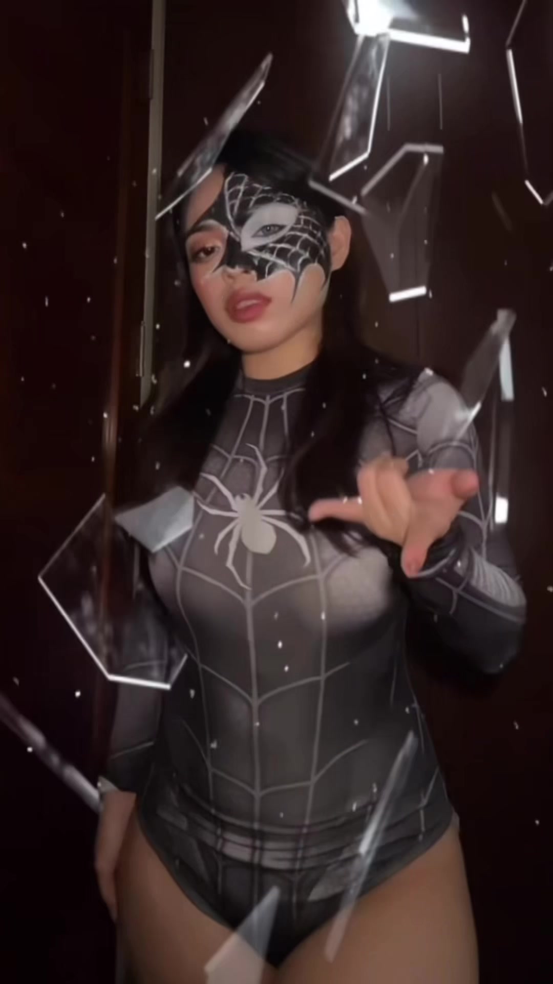 @lekeizhakmv on ig