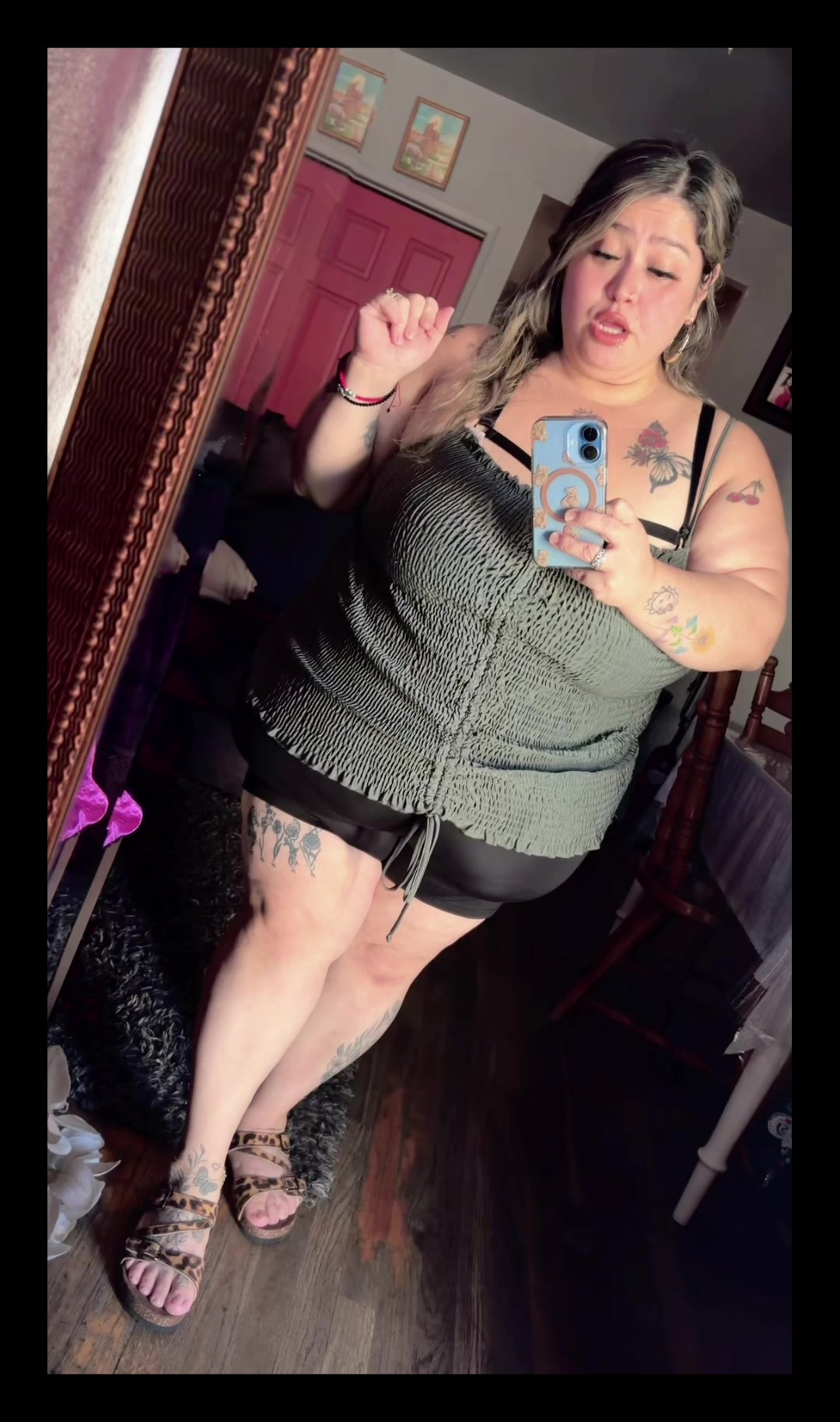 @👑✨♥️Queen_Sarai♥️✨👑