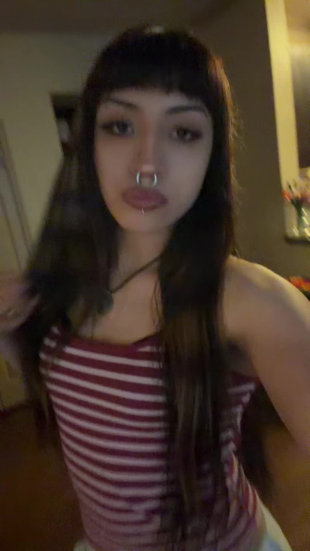 @thegirlwithteeth
