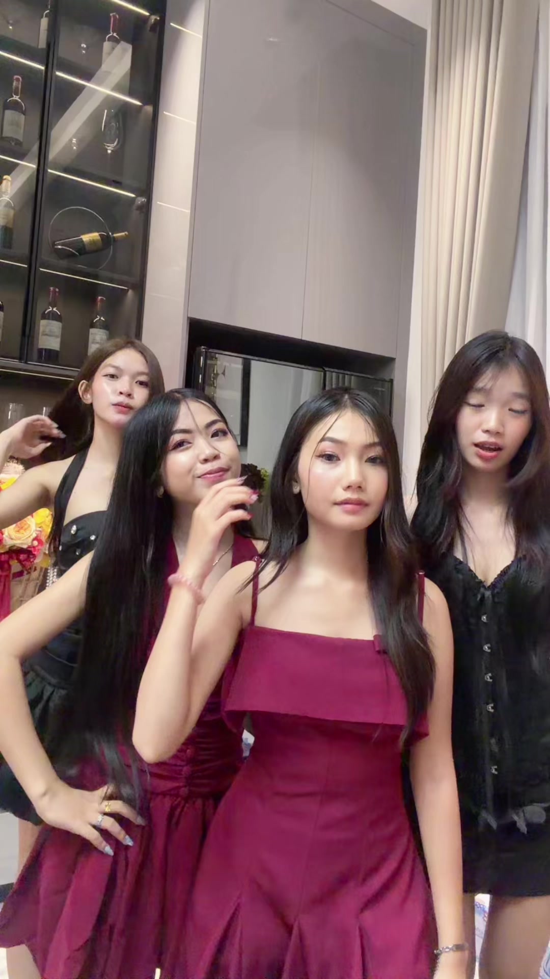 @S.Heng