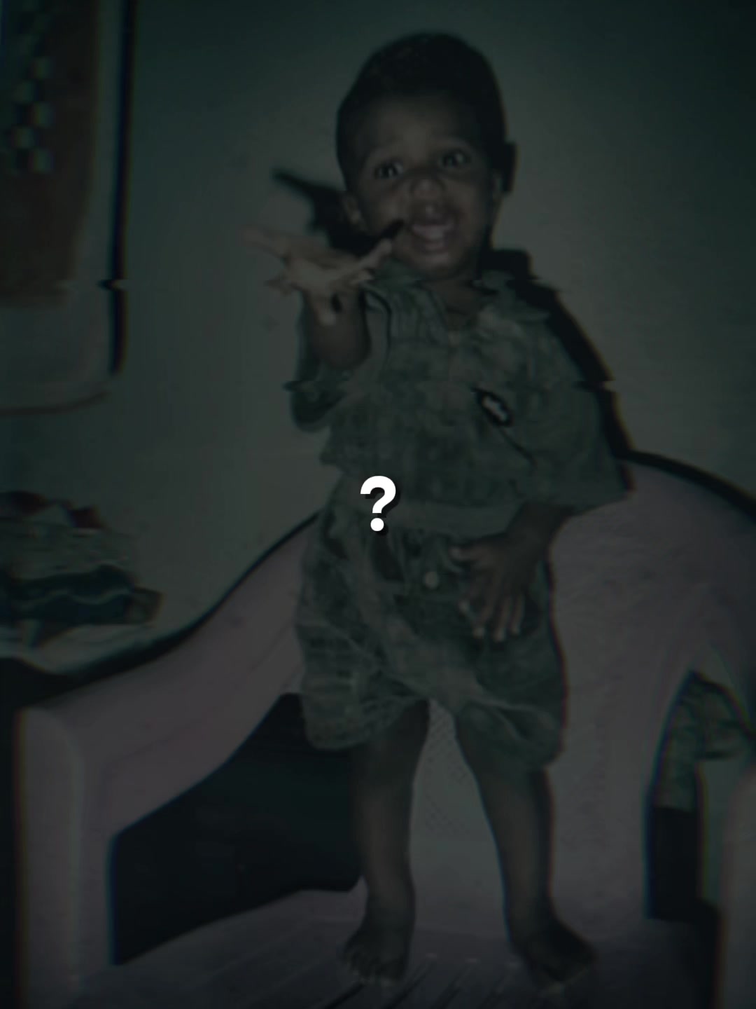 @@_look__.at.__me_