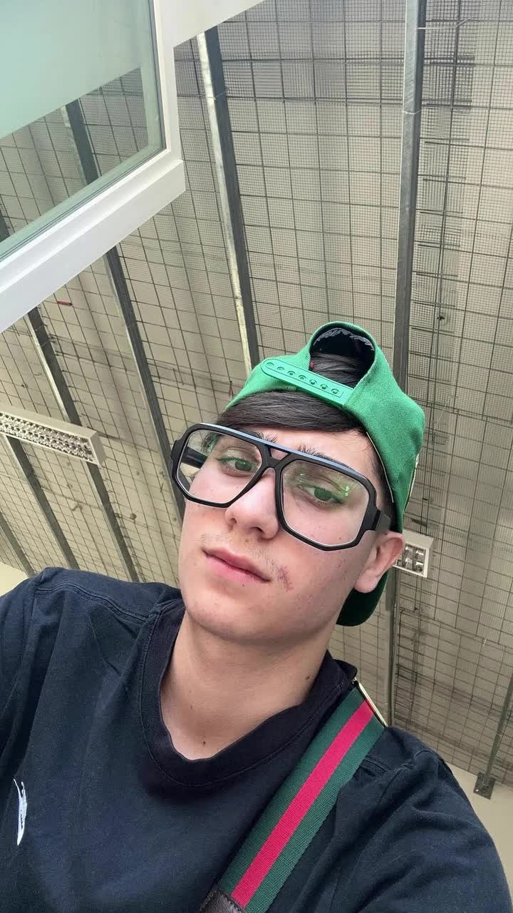 @.ᡕᠵデ气亠