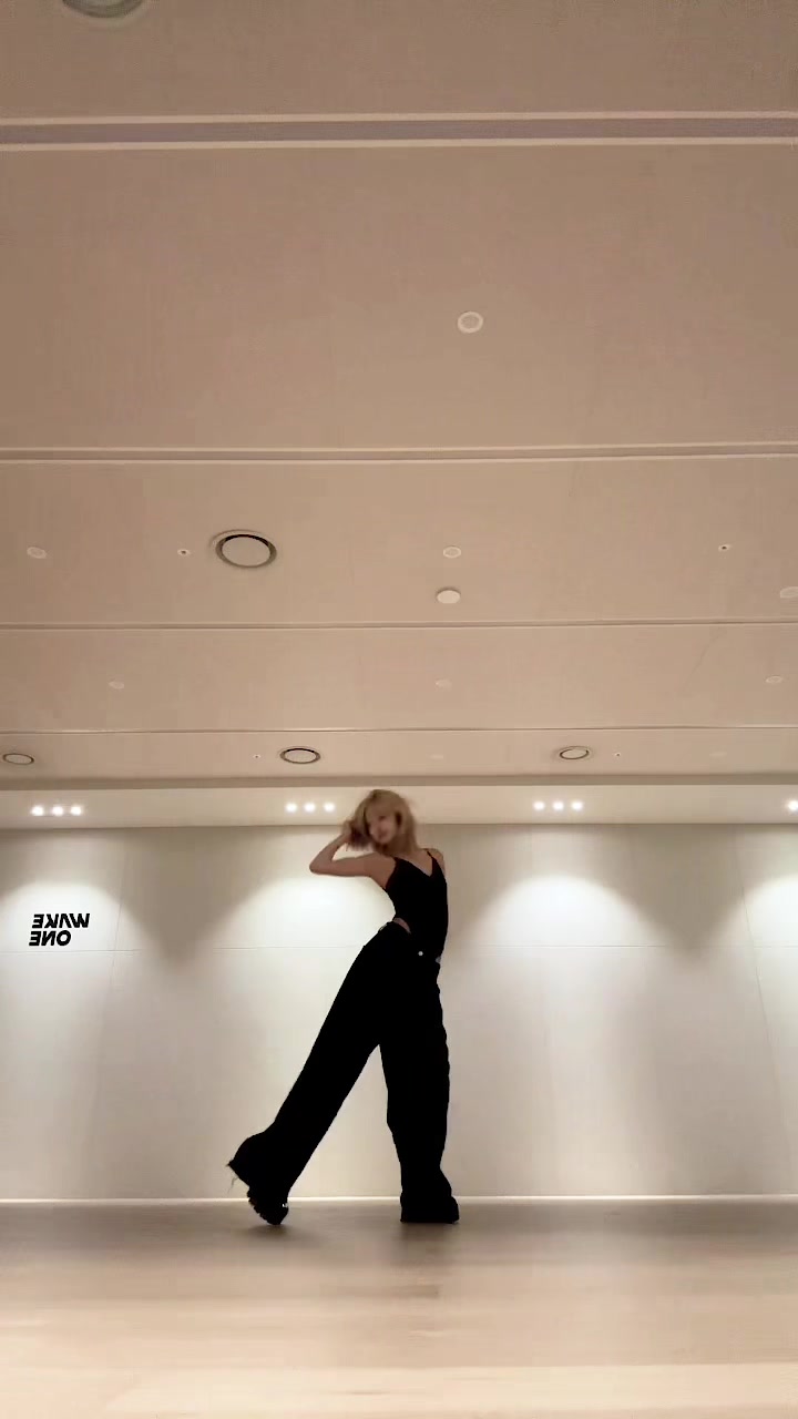 @izna (이즈나)