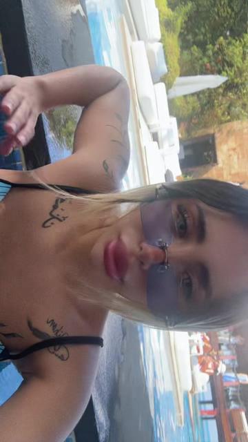 @its_jiji_the_blondiiii