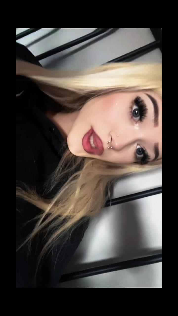 @martynkaniezyje_
