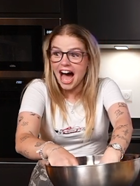 @Cocottee_