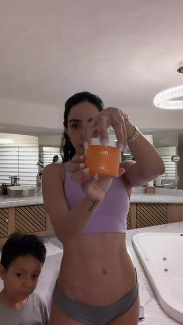 @manelyk_oficial