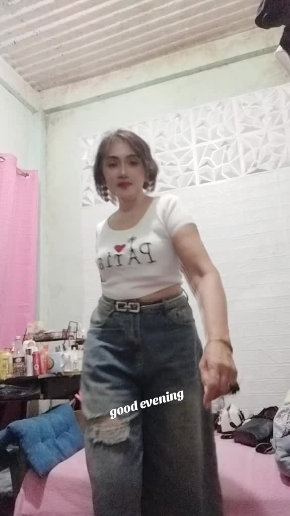 @pretty sissy