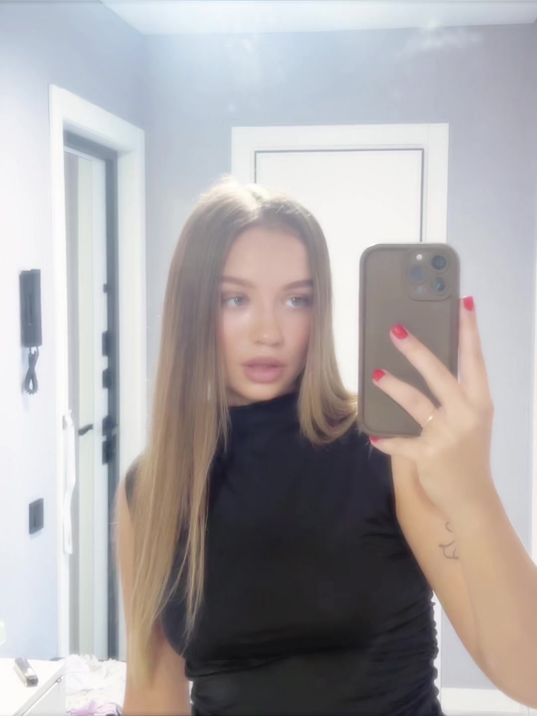 @gelllyyaaa