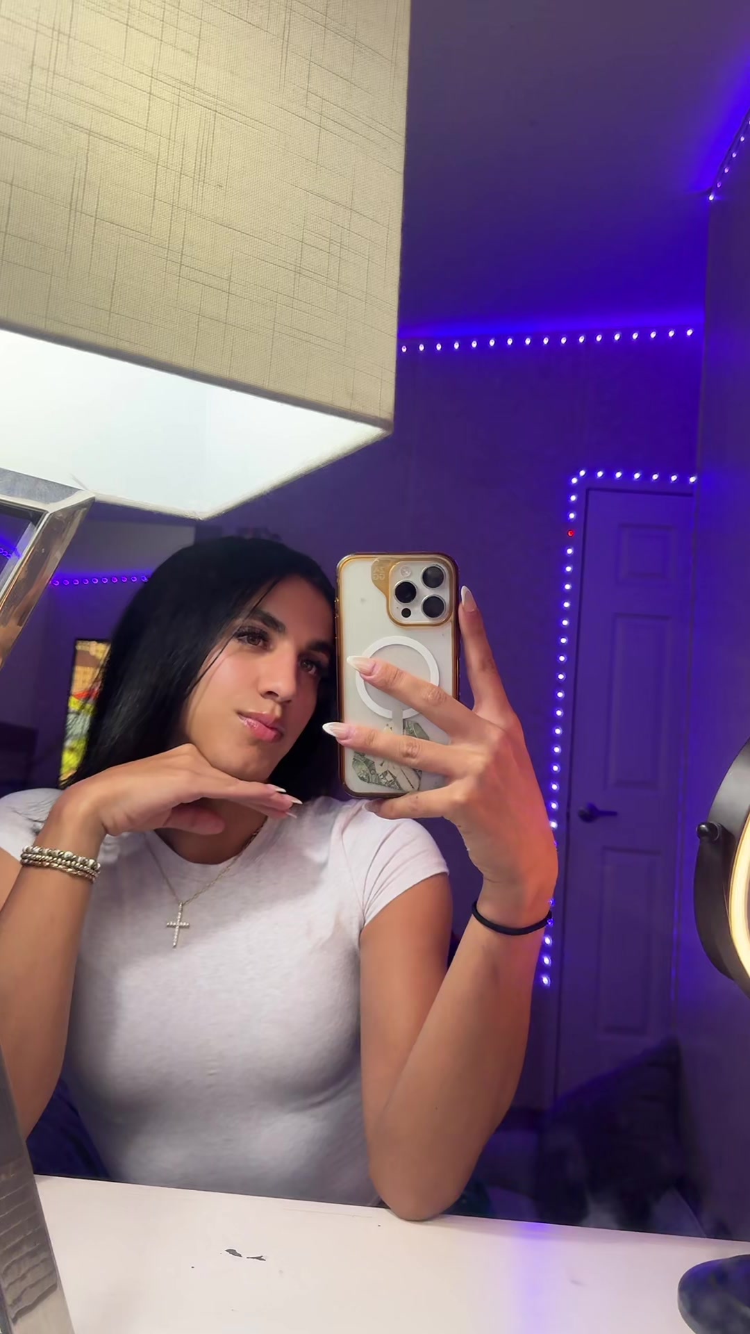 @Alex👸🏻