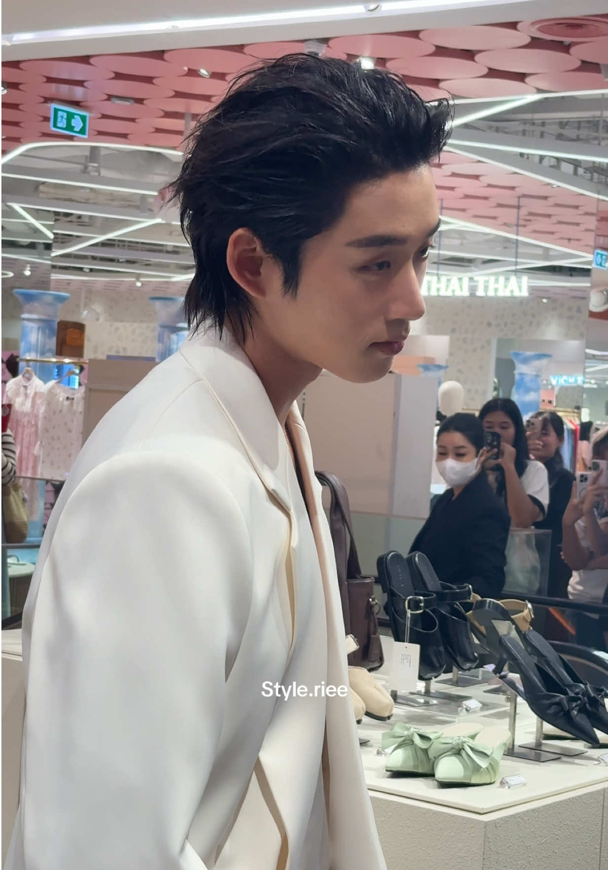 @(สไตล์-หรี)
